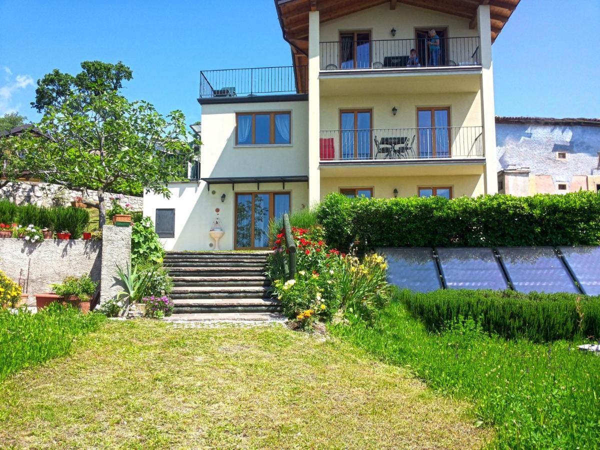Teresa Campi Apartments Lake View By Gardadomusmea Tremosine Exterior foto