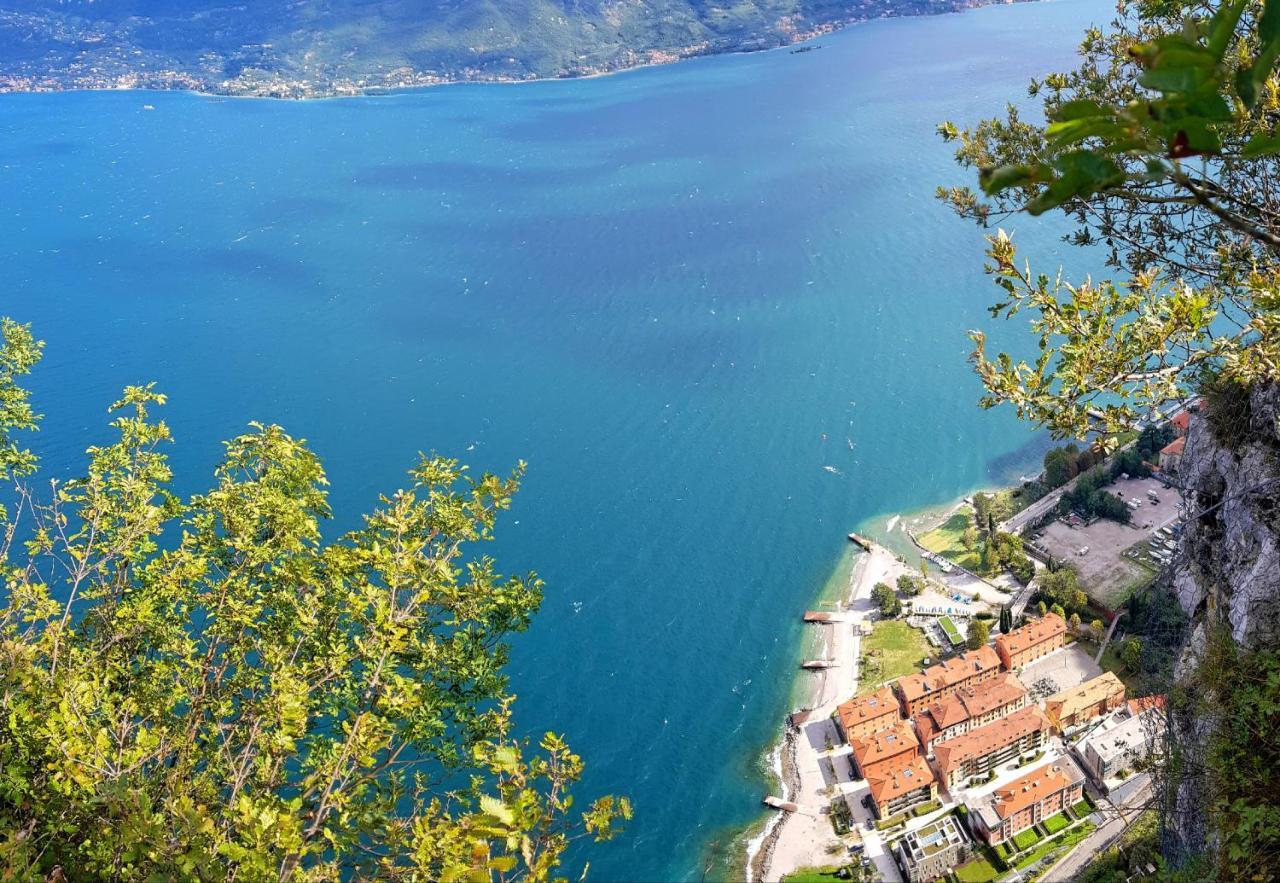 Teresa Campi Apartments Lake View By Gardadomusmea Tremosine Exterior foto